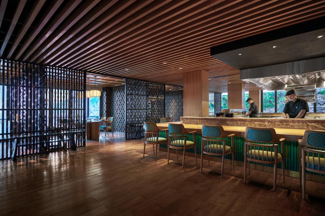 โรงแรมแปร์ล โดริย็อง กัตบา - เอ็มแกลเลอรี Chan Chau ภายนอก รูปภาพ Sushi Bar