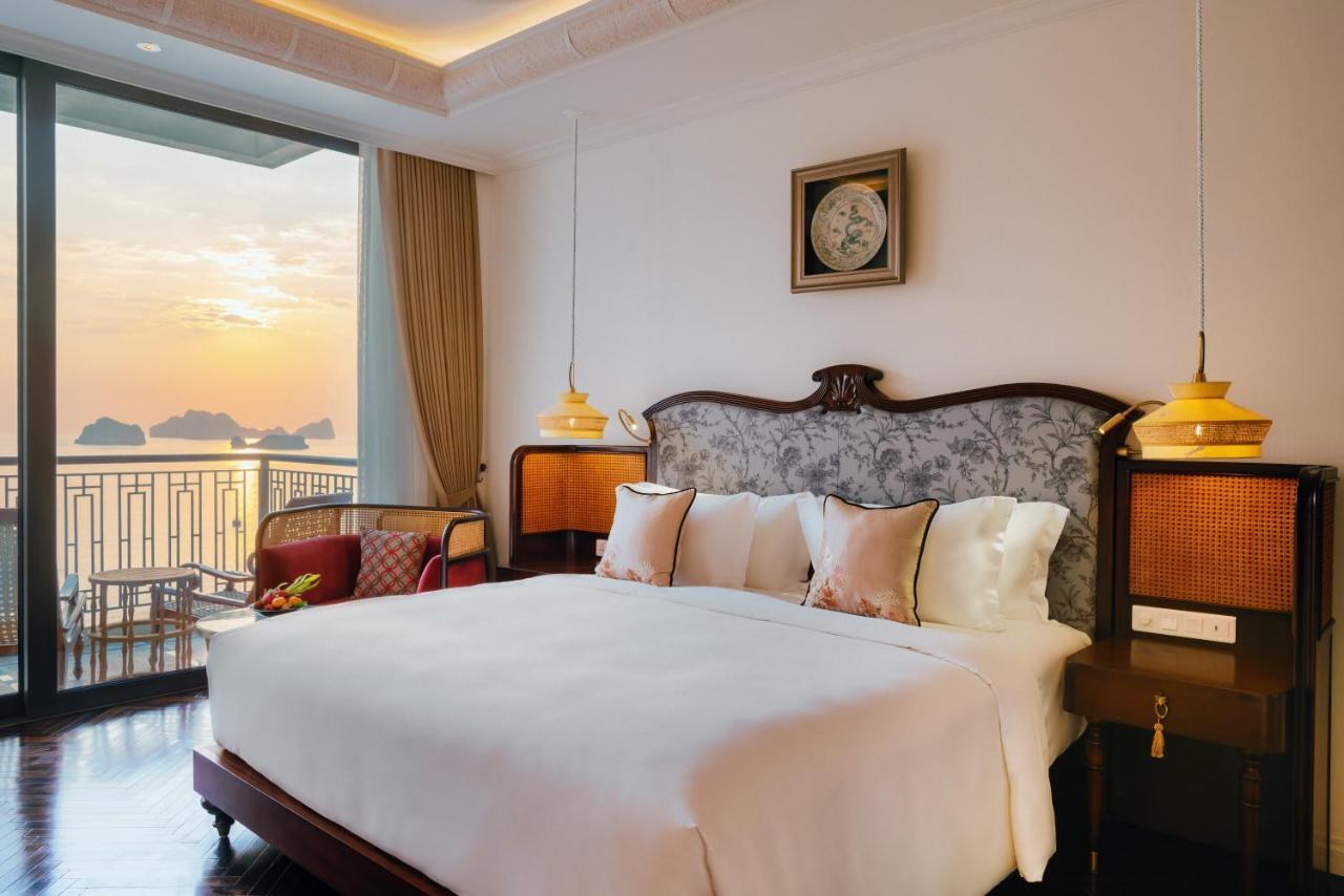 โรงแรมแปร์ล โดริย็อง กัตบา - เอ็มแกลเลอรี Chan Chau ภายนอก รูปภาพ Deluxe Ocean View